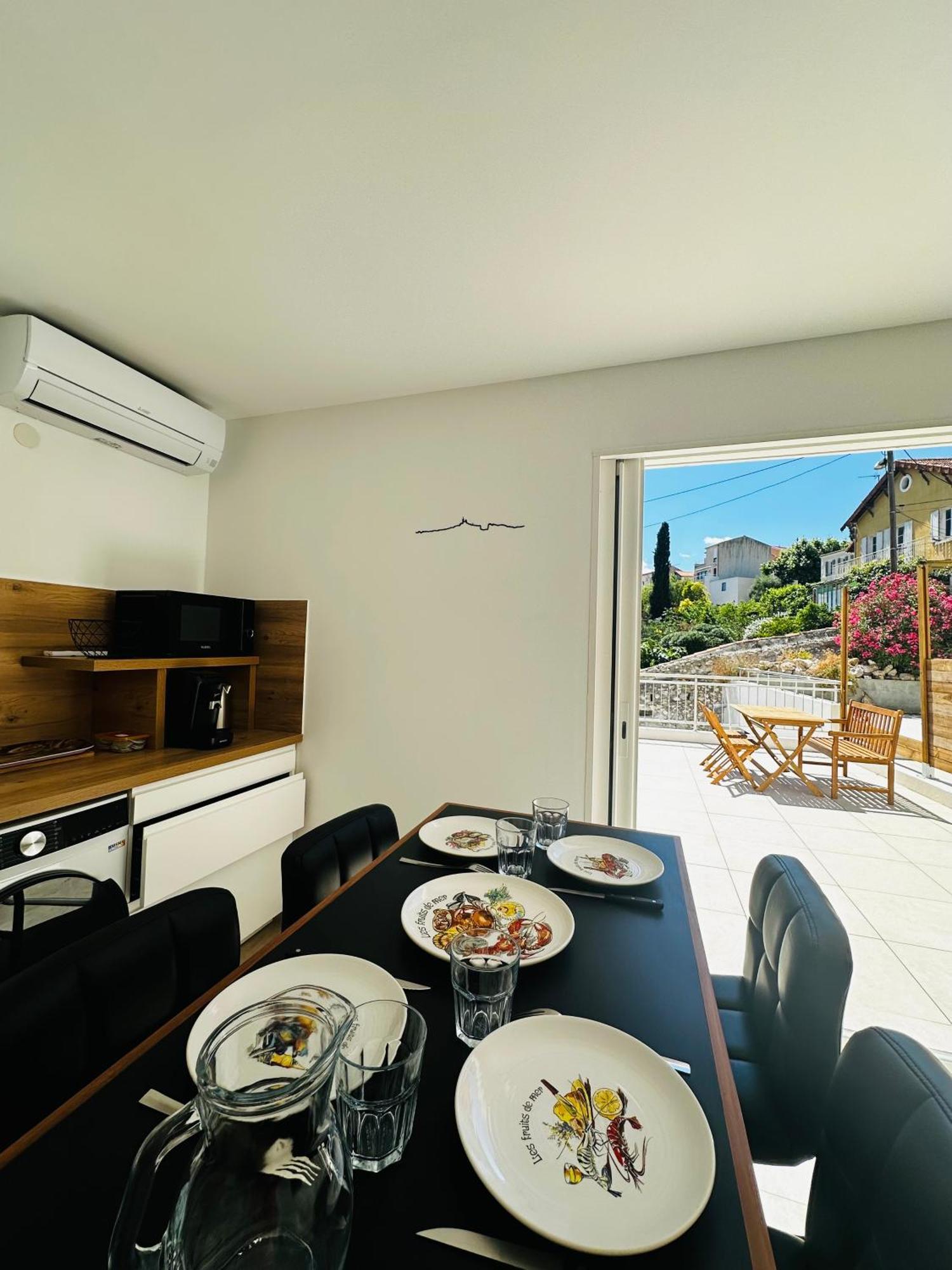 Вилла Les Luxueuses Terrasses Du Roucas Марсель Экстерьер фото